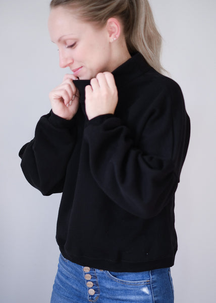 Emmi Cropped Sweater - Black